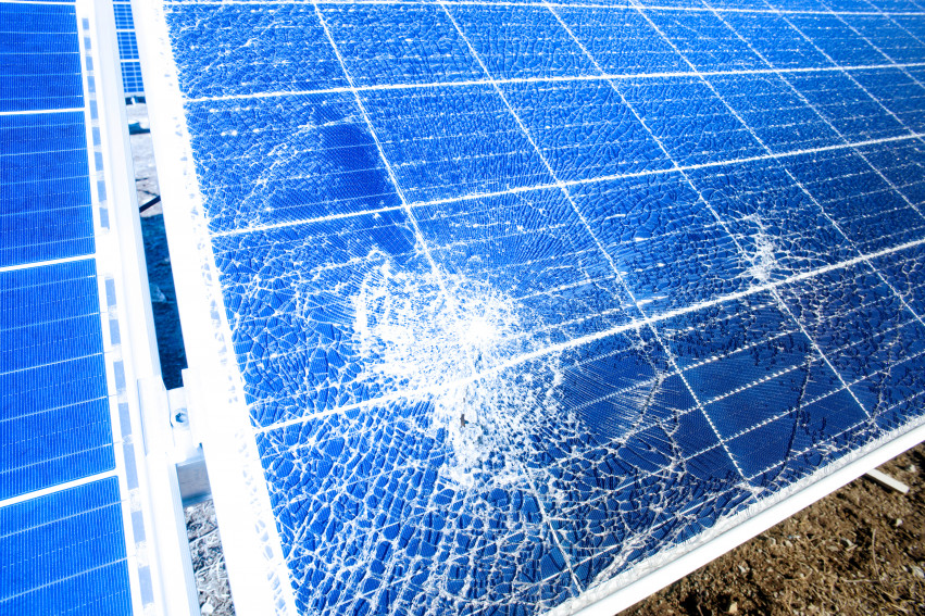 leistungsminderung einer photovoltaik anlage degradation