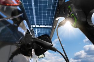 Solar-Carport kaufen: So fördern Sie E-Mobilität