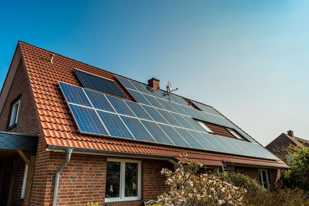 Wohnhaus ausgestattet mit Solaranlage