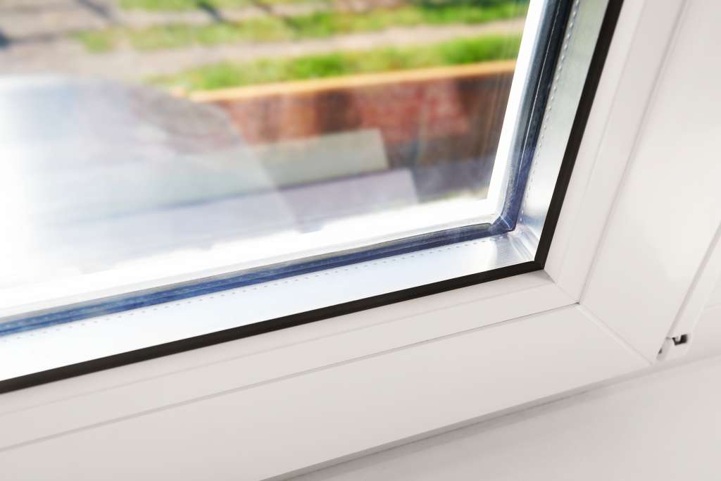 Gut isolierte Fenster helfen die Heizlast zu reduzieren