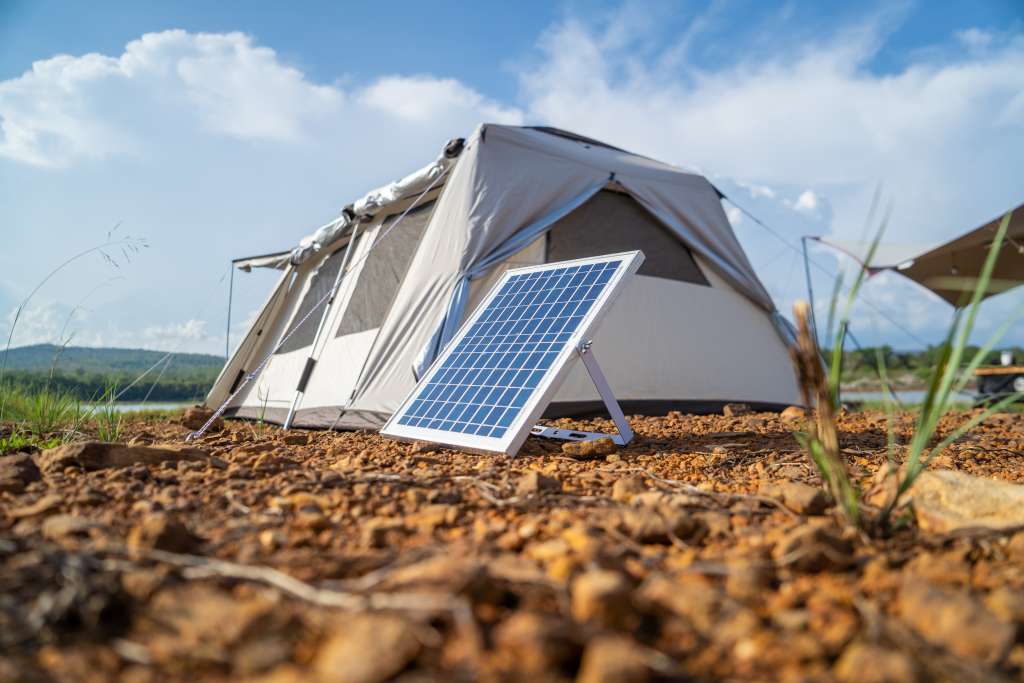 Mobile Solaranlagen sind eine ideale Ergänzung für Camping