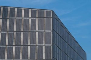 Moderne Photovoltaikfassade